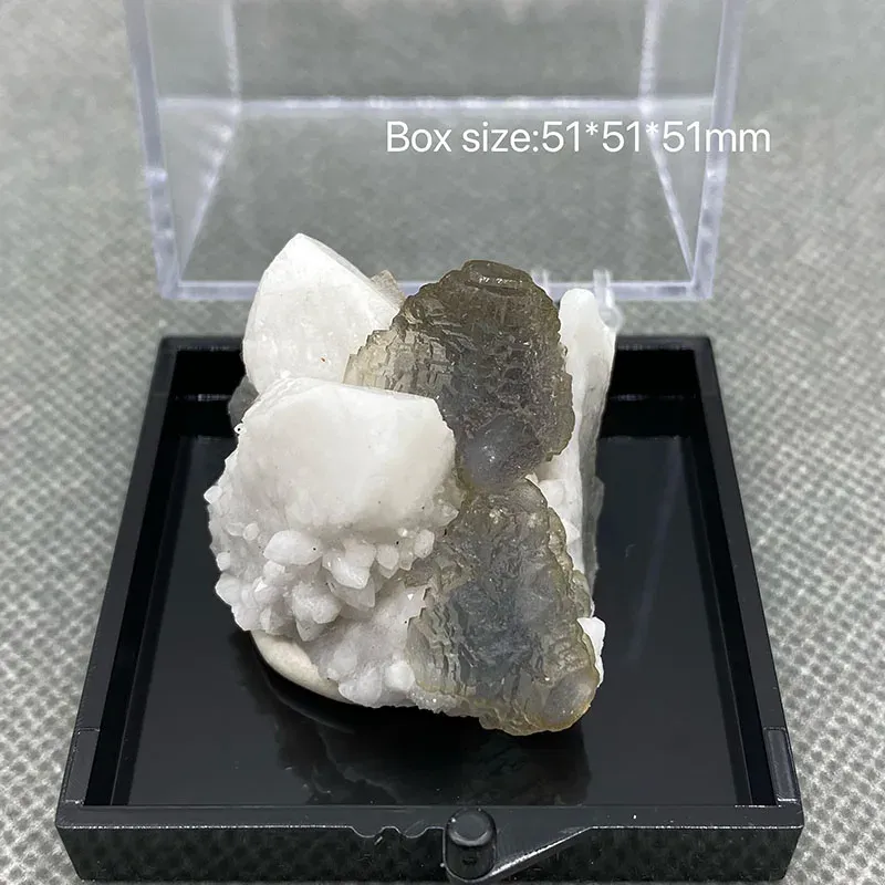 Pendants 100% natural Inner Mongolia blue stepped Fluorite Crystal ore specimen has a window under fluorescence