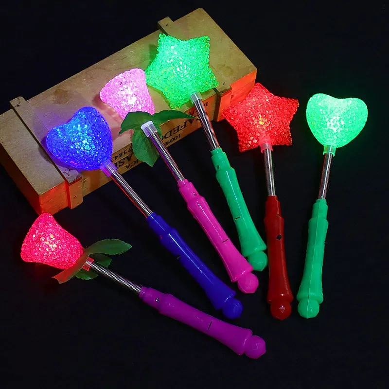 Partihandel LED Glowing Stick Party Decoration Magic Stick Glow Stick Flash Fairy Stick Night Party Children's Gifts Glow Party Pests Happy Birthday