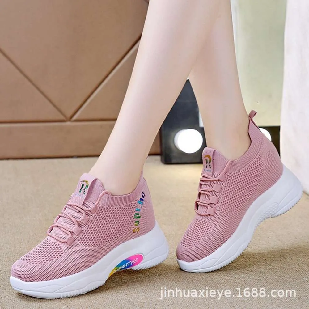 Inner height increase womens shoes new spring and autumn mesh shoes breathable travel anti slip sports shoes womens shoes
