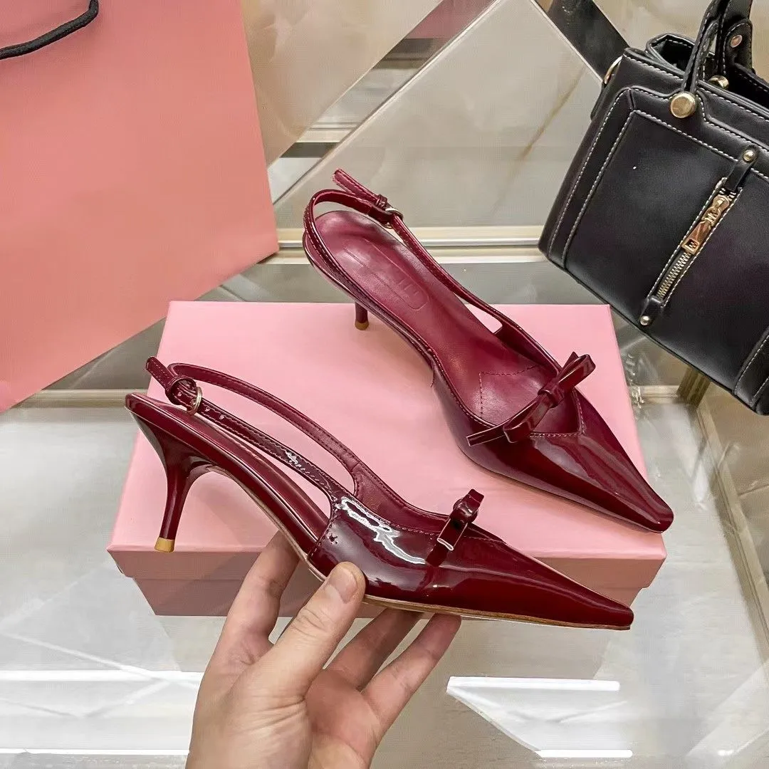 CHRISTIAN DIOR Kitten Heels Burgundy – REAWAKE
