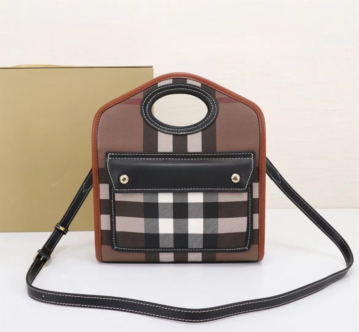 Nice Makeup Priceline Cosmetic Bag Toiletry Pouch Cases Women Travel Bags Clutch Handbags Purses