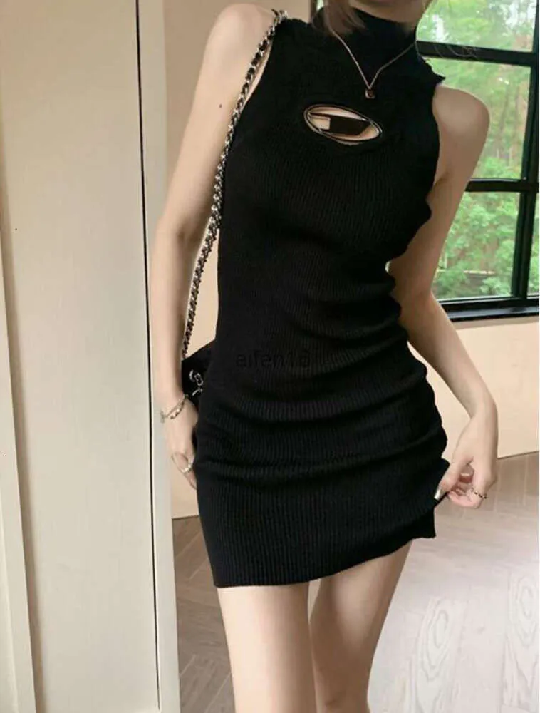 Summer Black Hollow Sexy Dresses Wrapped Hip Skirt Womens New Sweet Spicy Girl Waistband Sleeveless Knitted Slim Fit Bodycon Dress