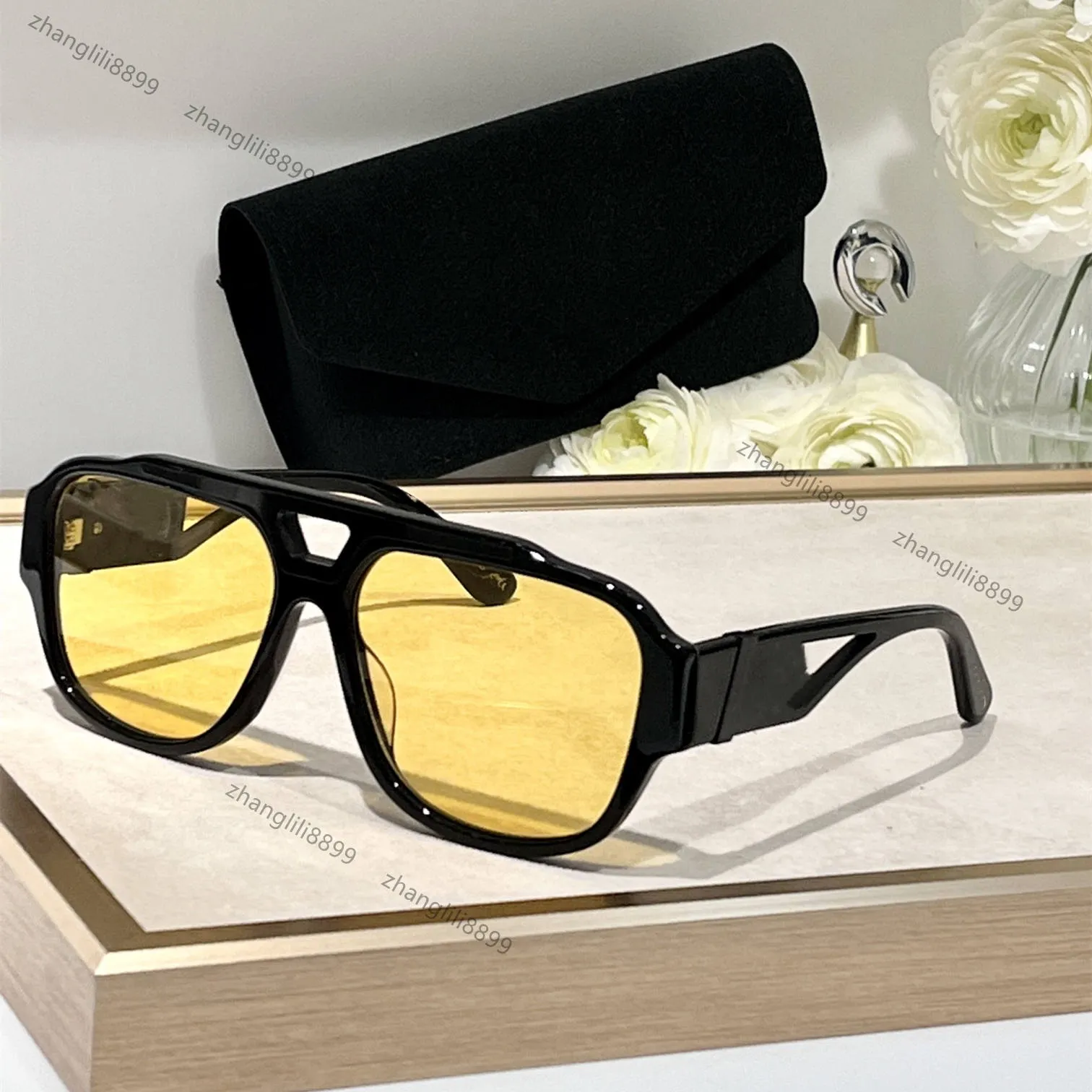 2024Luxury Brand Designer Hommes Design Lunettes de soleil Cadre carré Top Qualité Extérieure Avant-garde Lunettes de style en gros avec étui 4389