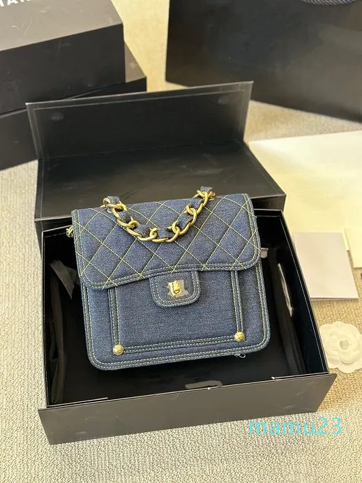 Sac à bandoulière en Denim de marque pour femmes, sac à rabat avec sangle en chaîne de styliste, poche arrière de haute qualité