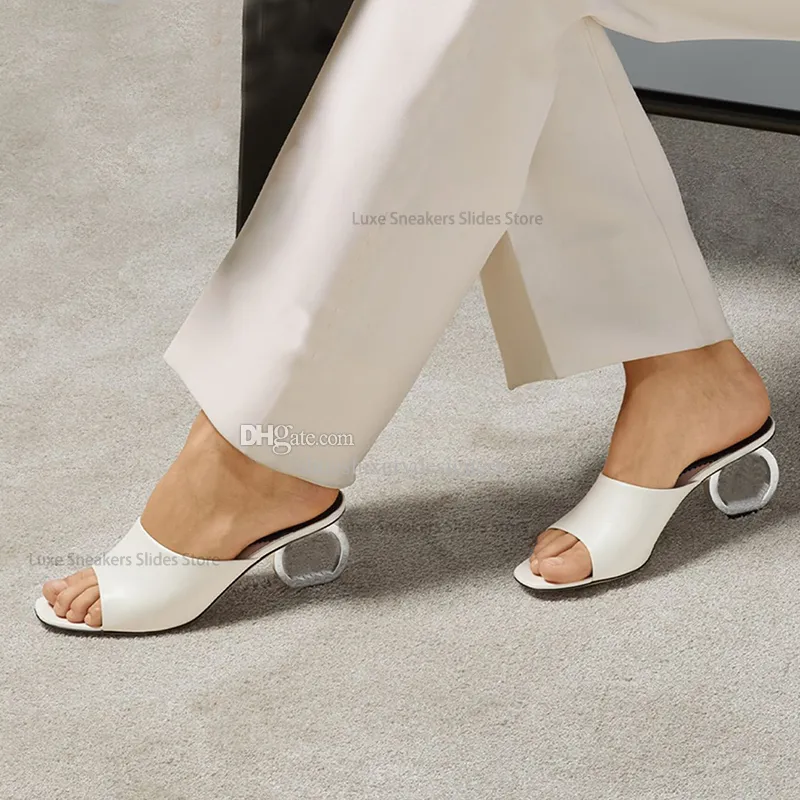 Slip-On Summer Heeled Sandals äkta läder Sole Casual Shoes Open Round Toe Interlocking Slipper Women Luxury Designers Factory Factwear With Box