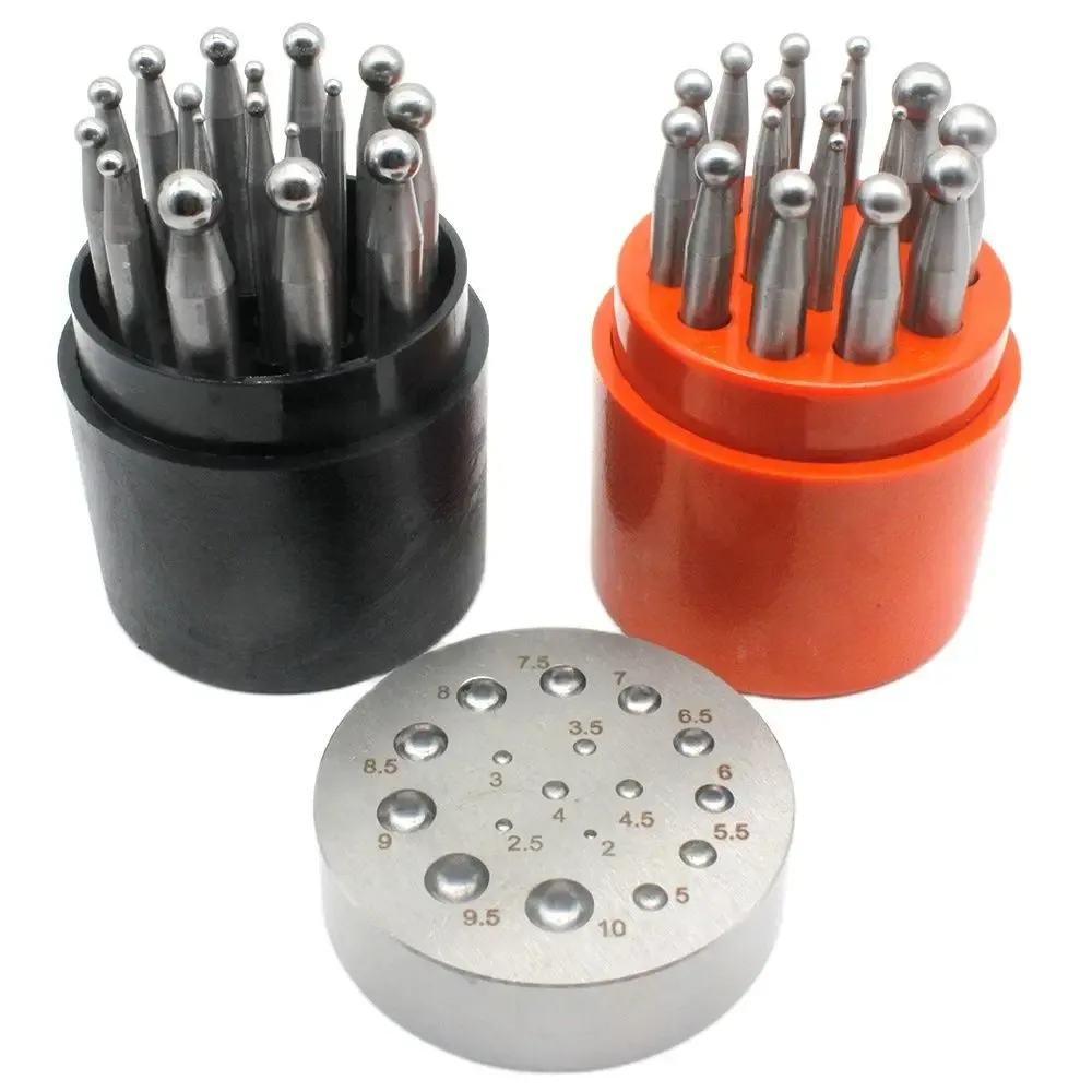 Ausrüstungen 17PCS Punches Set Dapping Block für die Metallformung Doming Jewelry Smithing Tool