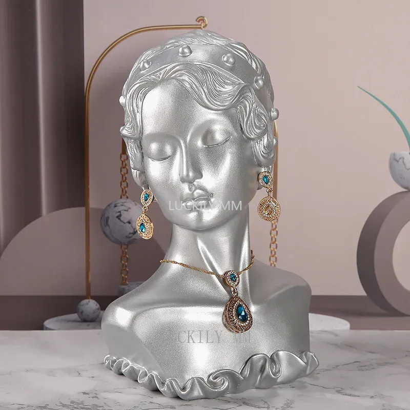 Necklaces New Resin Necklace Earrings Holder Mannequin Bust Stand Model Shop Jewelry Display Organizer For Young Lady's Head