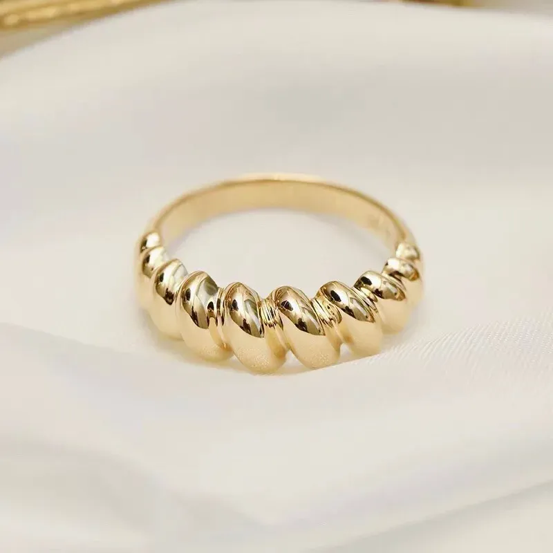 Rings CxsJeremy Trendy French Croissant Rings For Women Au750 18K Yellow Gold Braid Twisted Chunky Ring Female Jewelry Party Gifts