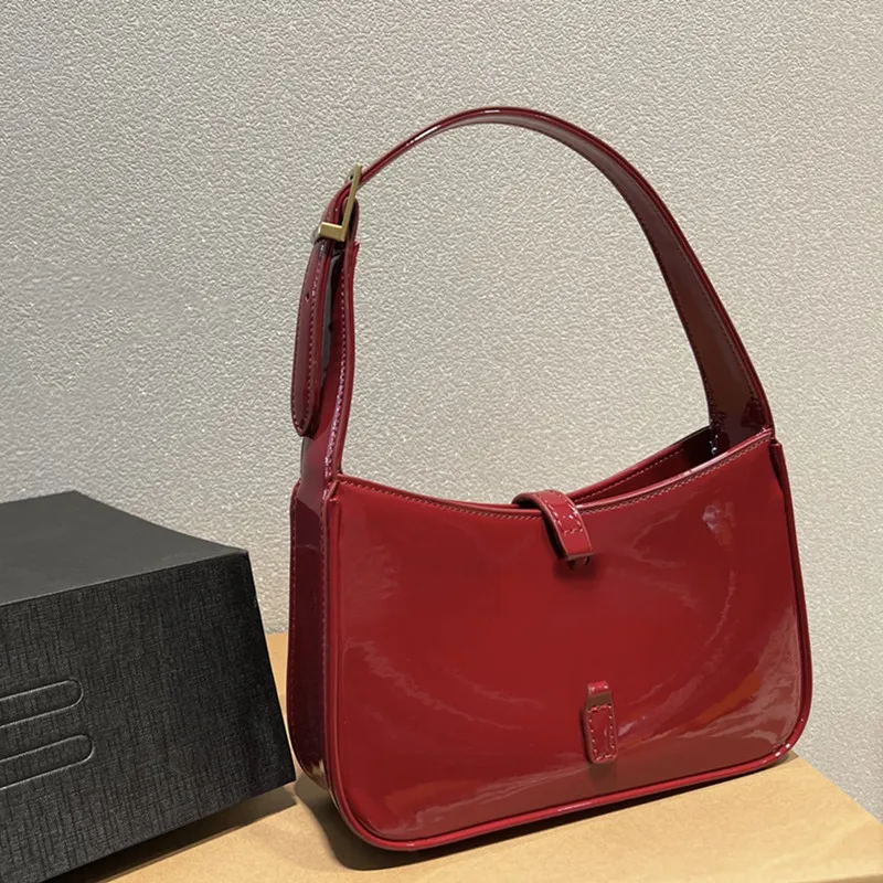 Designer Hobo Armpit Leather Shoulder Handbags for Women Classic Black Red Burgundy Wine 2024