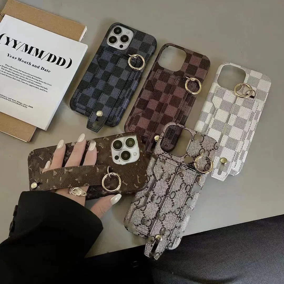 Fashion Luxury Designer Brown Flower Phone Cases For IPhone 15 14 Pro Max Plus 13 12 11 Xs XR Xsmax Leather Card Holder Pocket Cellphone Cover CYG24022005-6