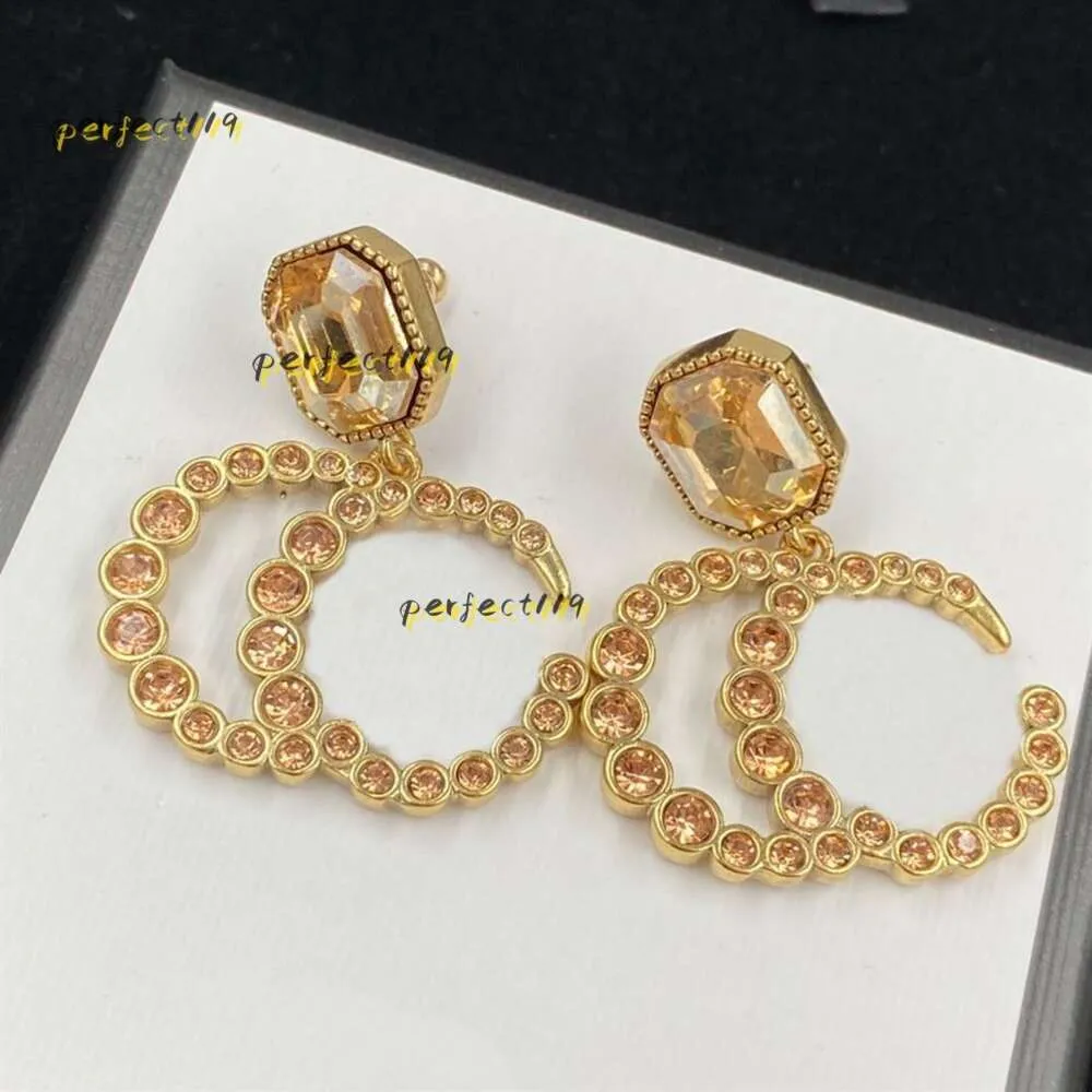 Fashion Stud Women Brand Inlaid Crystal Rhinestone Wedding Jewelry Earrings Designer 2024 Gift Stores