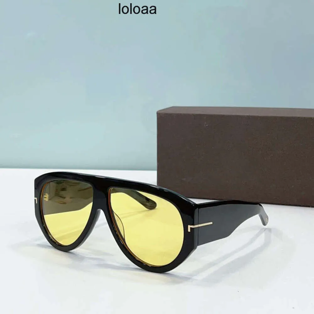 Celebrity Tom High Internet UV400 Solglasögon Foton Yellow Solglasögon TF Style Woman Ford Street Men Glasses Europe Quality America Unisex Classic Tf Gol Retro D IJPU