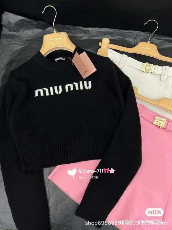 Kobiet's Sweters Designer Brand 23 Autumn New MIU list wszechstronny sweter dla kobiet M343