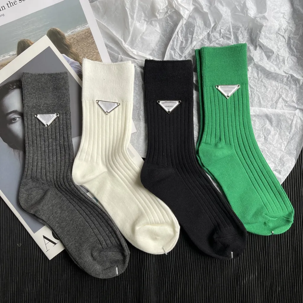 Wholesale Sport Socks Mens Women Short socks Pure cotton Korean letter socks Outdoor Accs