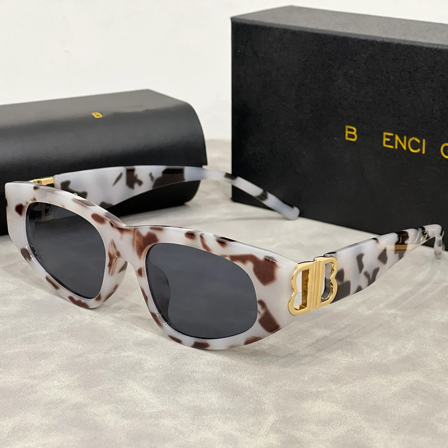 Designer Sunglasses For Women Small Frame Sunglasses Luxury Monogram Sunglasses High Quality Top Sunglasses Multiple Colors With original box