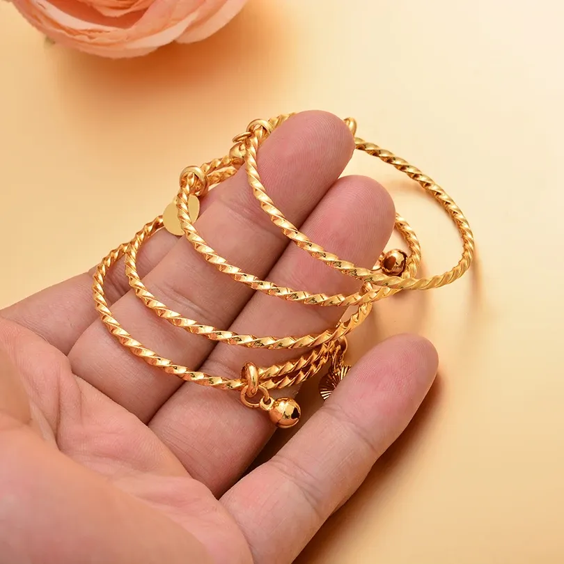 Bangles Gold Color Baby Bangles armbanden verjaardag sieraden beste cadeau voor meisjes kinderen kind