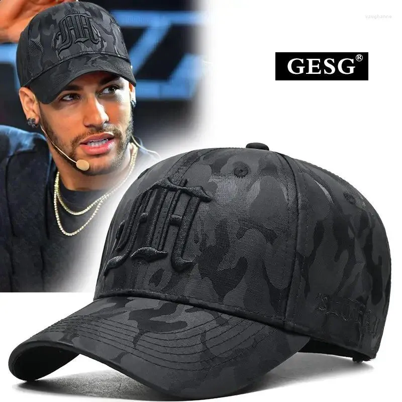 Ball Caps Hut Herren 2024 Camouflage bestickte Baseballkappe Modemarke Hard Top Stilvolle Peaked Four Seasons