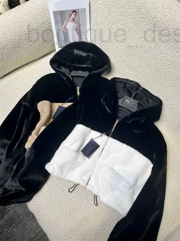 Женские куртки -дизайнерская дизайнерская новая мода PRA и повседневное стиль универсальный кроличьи волосы нейлоновые двусторонние ношение контрастного цвета с капюшоном YZCD