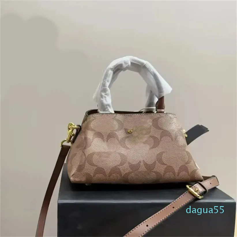 Borsa nera da donna in pelle con tracolla firmata, piena di lettere, alla moda, alla moda, per pendolari, vita quotidiana, elegante