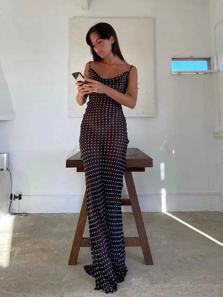 Temel gündelik elbiseler 2024 Siyah Moda Polka Dotlar Sundress Seksi Spagetti kayış maksi elbise kadın yaz elbisesi parti slip elbise a1259 j240222