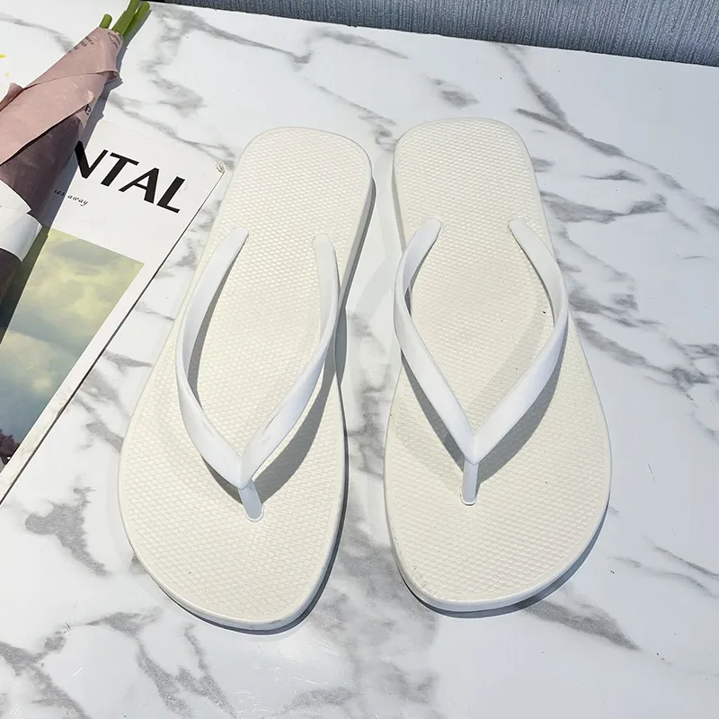 Semelle souple antidérapante couleur unie tongs pantoufles chaussures de plage sandales d'été blanc