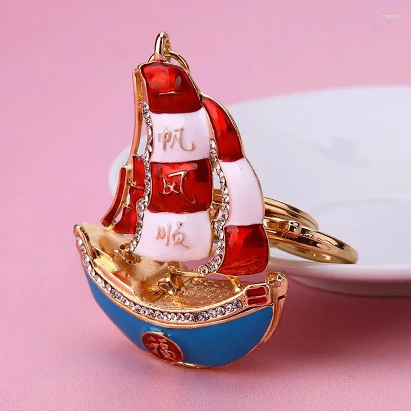 Porte-clés créatif métal océan porte-clés voilier pendentif pour hommes femmes strass bateau porte-clés celtique bijoux cadeau
