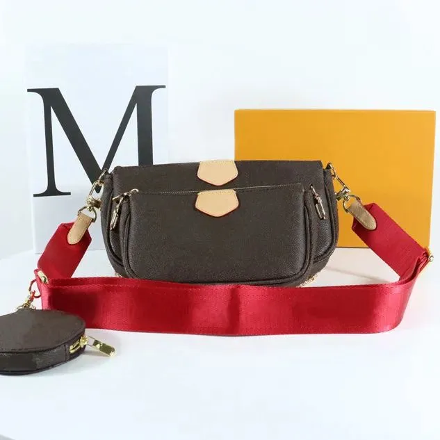 Designer Bags Classic Messenger Luxury Noble Shoulder Bag Messenger Bag Portable Fashion Alphabet Outdoor Travel Bag