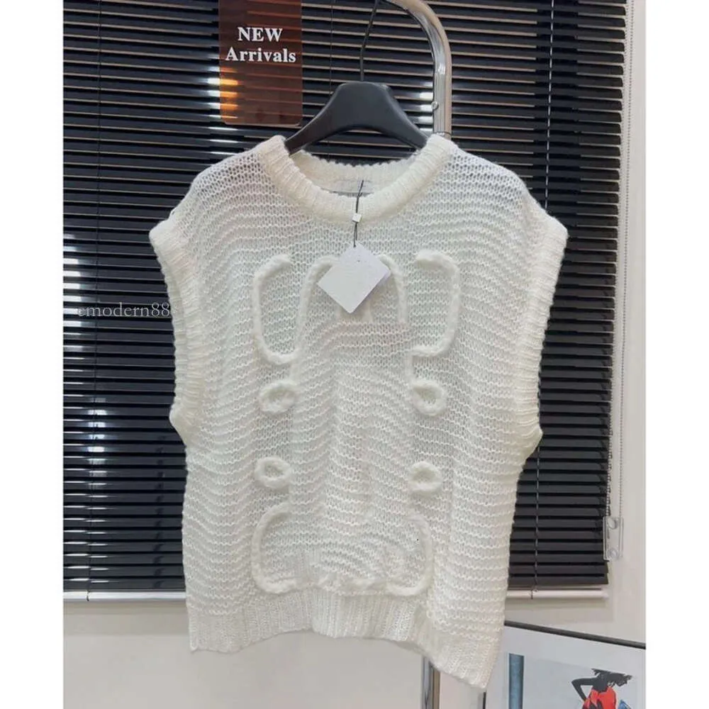 女性のセーターのデザイナーベストMohair Neeveless Seater emodern888