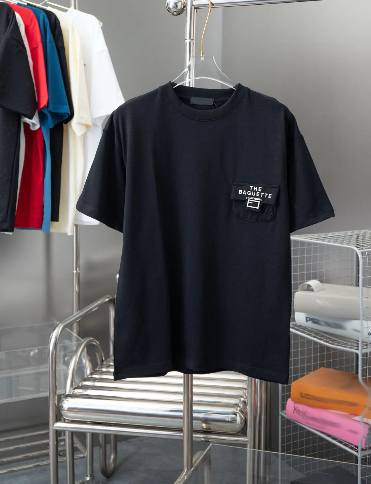 T-shirts pour hommes Polos Col rond brodé et imprimé style polaire vêtements d'été avec street pur coton 2225y