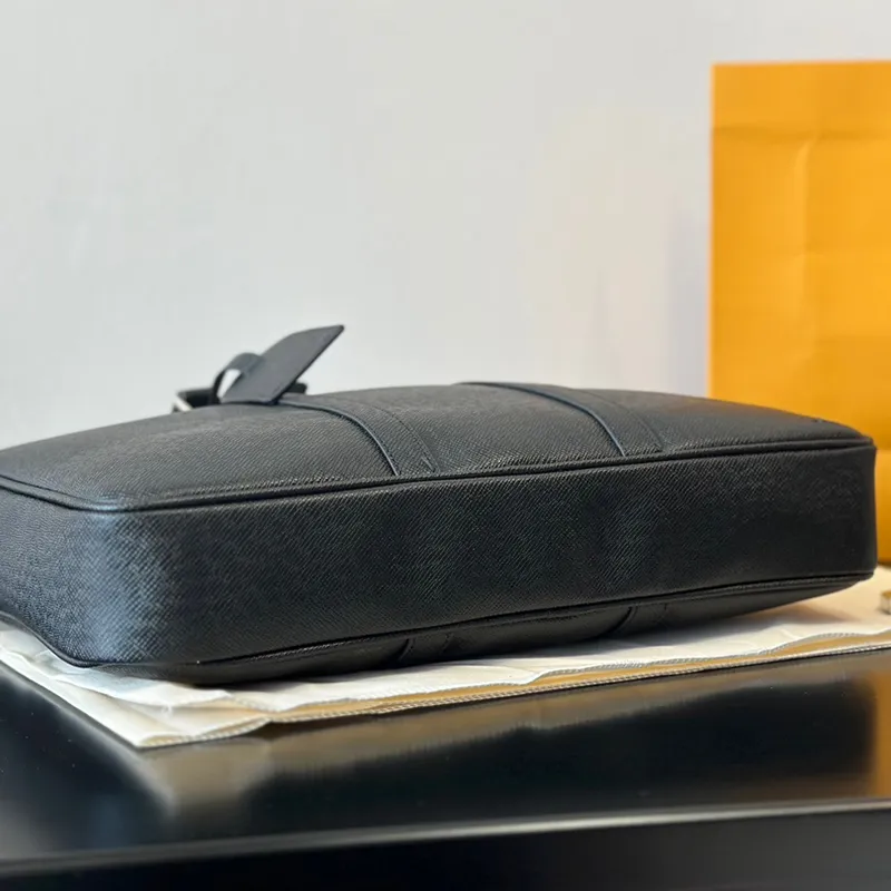 Zwarte formele aktetas Computertas Zakelijke schoudertas voor heren Handtas met grote capaciteit, reiskantoortas