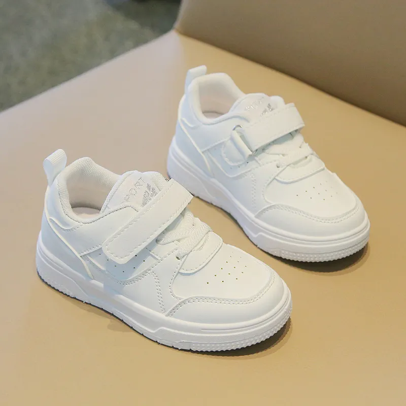 Chaussures pour enfants 2024 printemps automne nouveaux baskets pour enfants antidérapantes légères respirantes filles chaussures de sport garçons chaussures de course à semelles souples bébé chaussures de marche