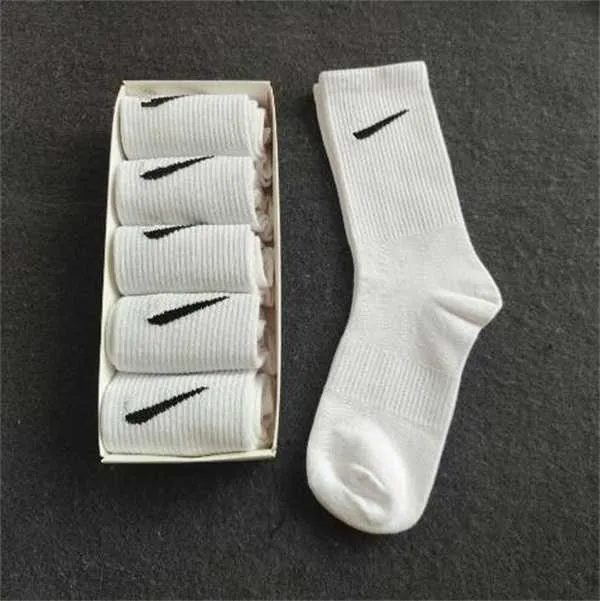 Mens Sock Designer Sport Sock Walktyns Largos Disigner Sock For Woman Pończenie czystego bawełny sport