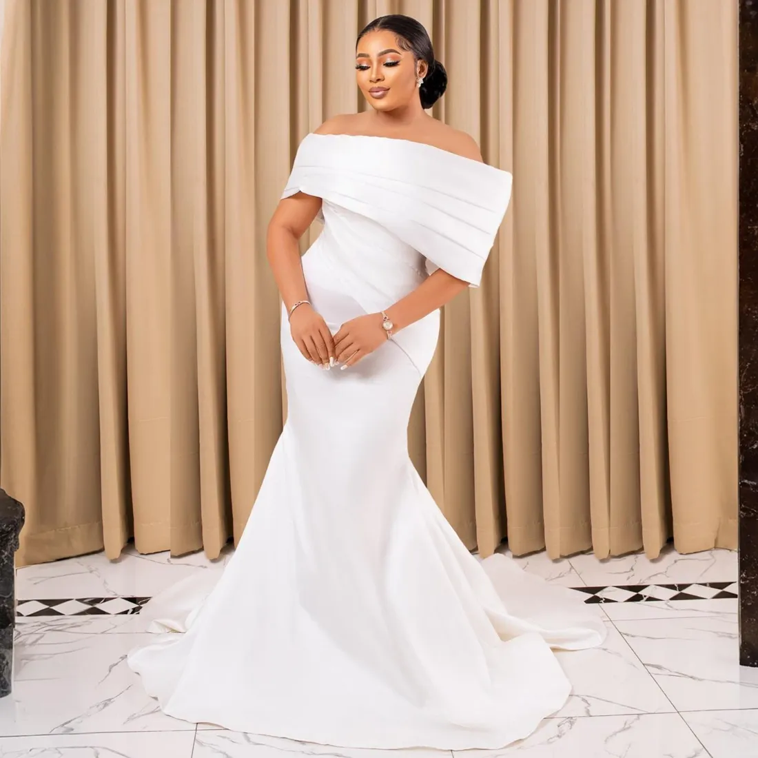 Aso Ebi Mermaid Wedding Dress For Bride Plus Size with Detachable Train Off Shoulder Simple Style Satin Bridal Gowns Pleated Marriage Dress for Black Women NW093