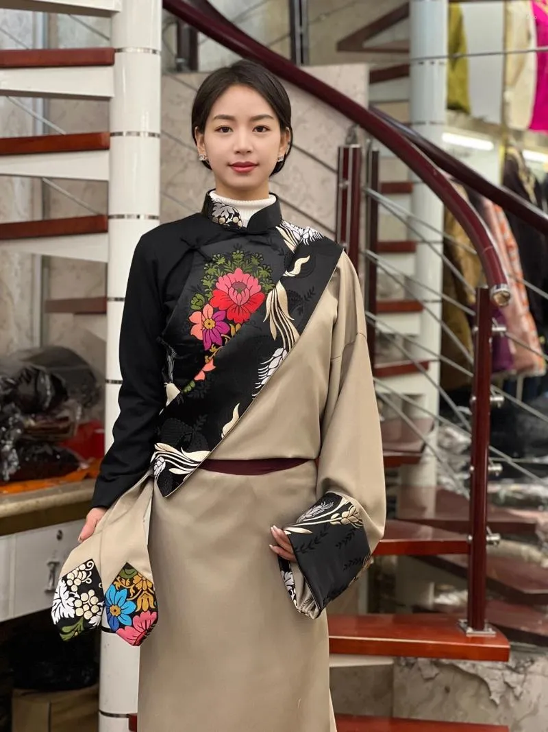 Ethnic Clothing Kangba Tibetan Robe Spring Autumn And Winter Women's Shirt Suit Suitable For Performance Stage Wedding Daily