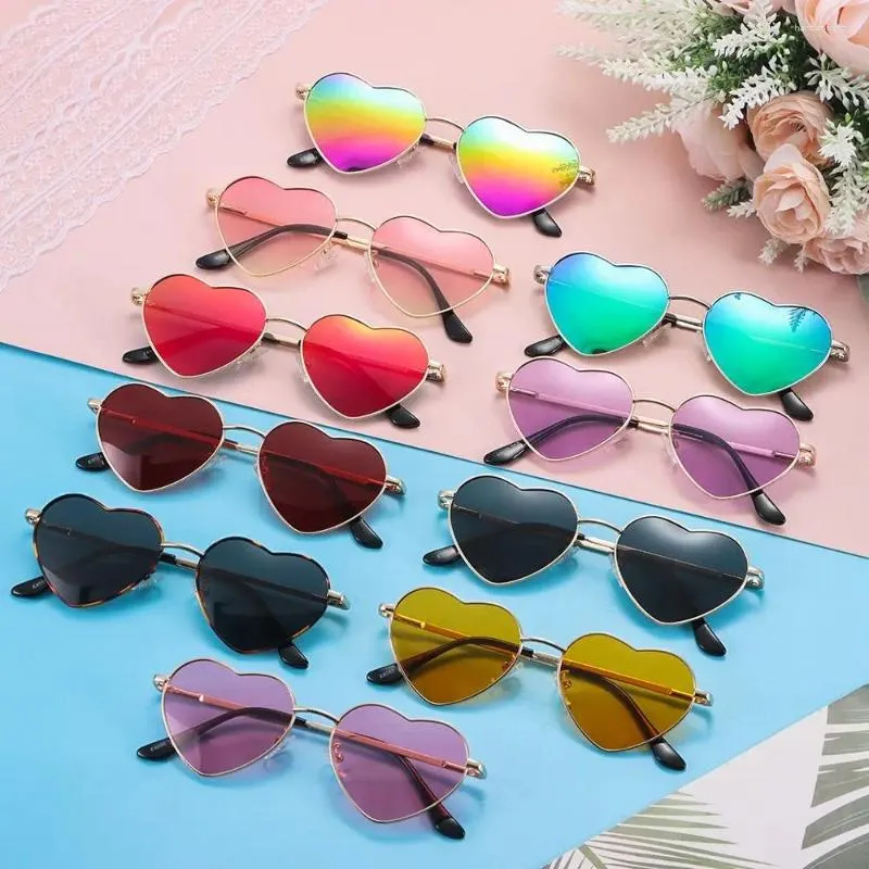 Lunettes de soleil Vintage avec monture en métal, accessoires fantaisie, lunettes de soleil en forme de cœur, nuances des années 90