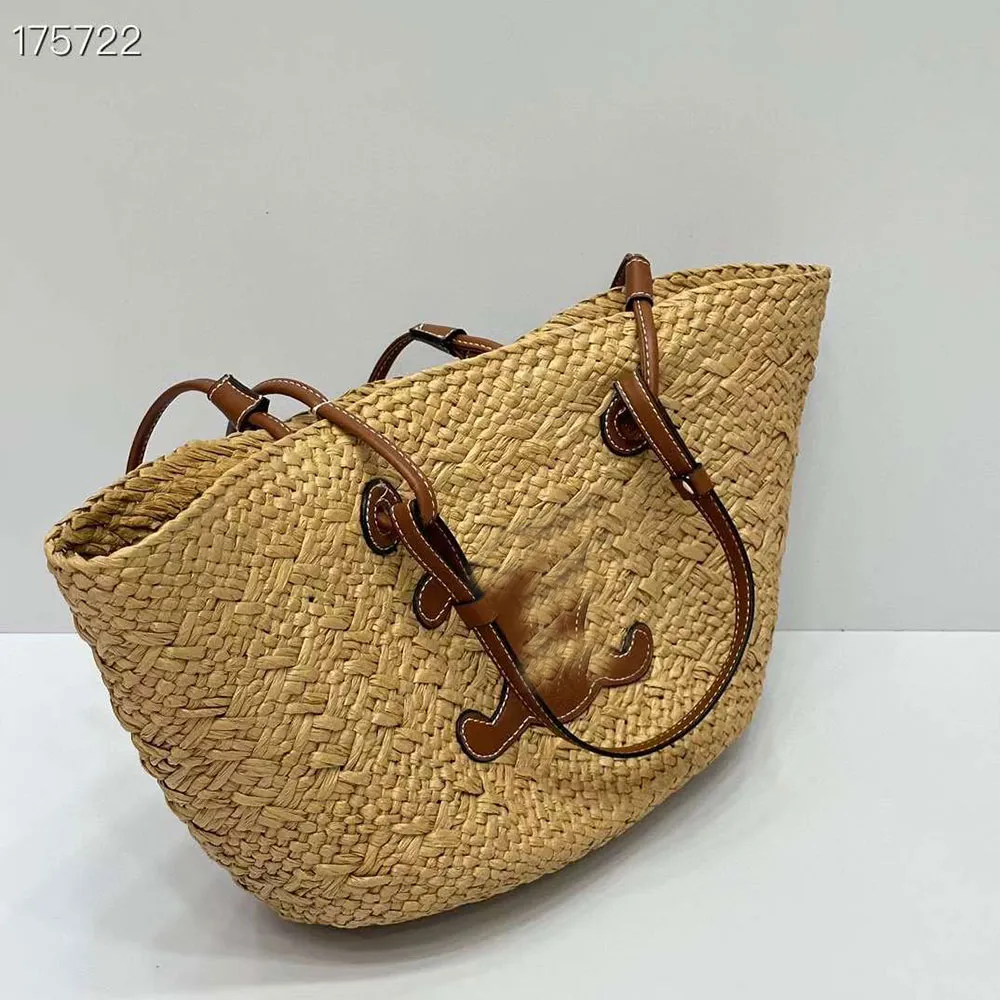 Fashionable women designer personalized handbag Luxury women`s outdoor beach bag Personalized women straw woven bag Designer Fashion