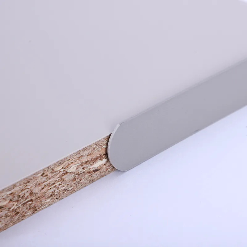 1*22mm Lacquer Free Panel Edge Banding High Light Skin Touch Board ملفوف حافة الشريط الحديثة البساطة المصنع المبيعات المباشرة حجم 100 متر/مجموعة