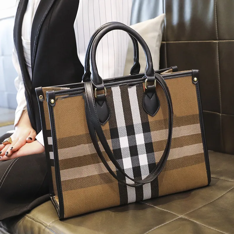 Borsa da donna Tote Lattice Borsa a tracolla di grande capacità Borse per la spesa portatili Borsa di tela portatile Borsa a mano di grande capacità a quadretti primaverili da donna