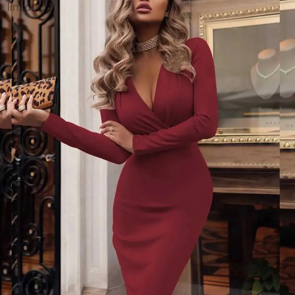 Urban Sexy Dresses Fashion Christmas Elegant Dresses For New Year 2023 Lady Solid Color Long Sleeve Cross V Neck Bodycon Banquet Midi Dress 240223