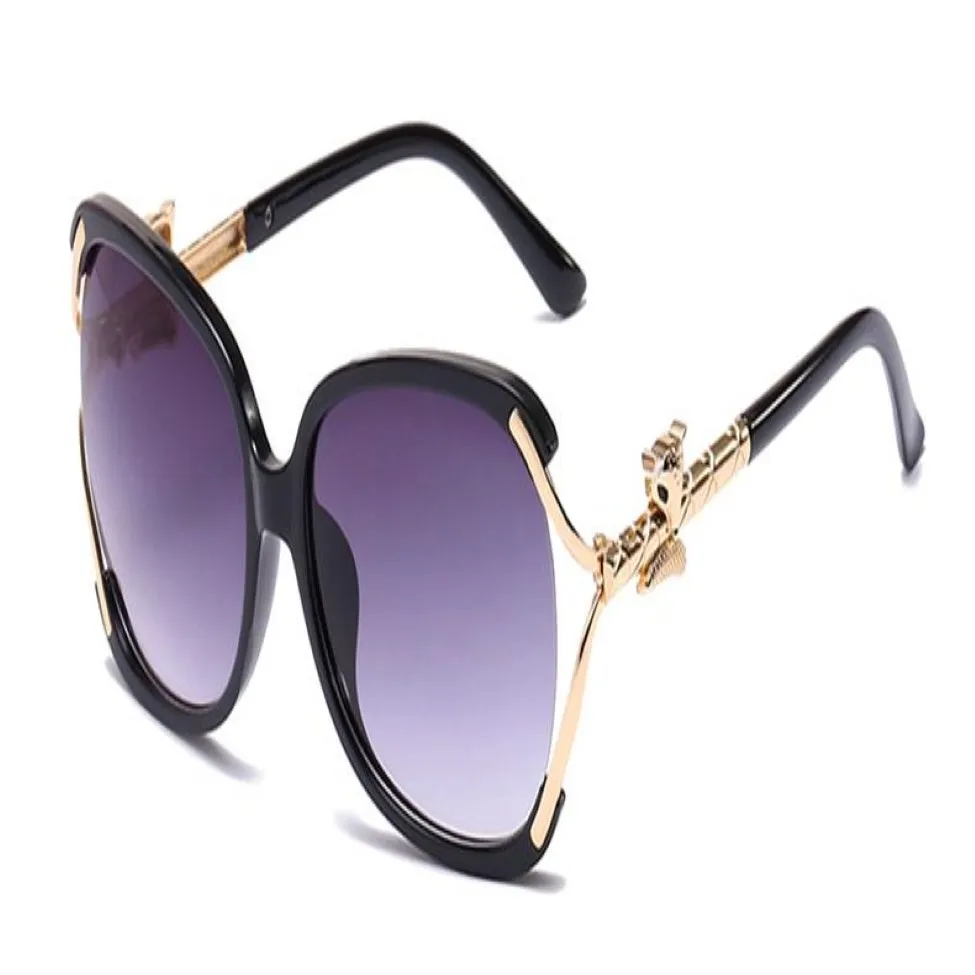Yeni Moda Güneş Gözlüğü Kadın Güneş Gözlükleri Siyah Vintage Kedi Gözlük Lady Gold UV400187N