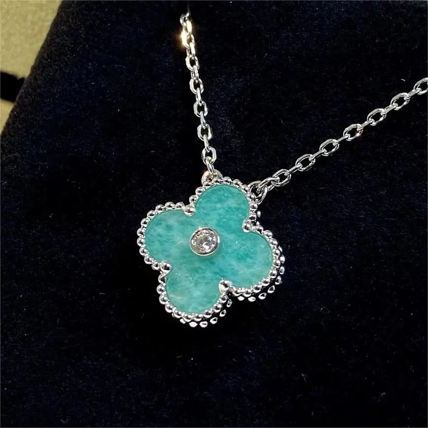 luxury brand clover designer pendant necklace jewelry silver gold light blue stone bling diamond crystal chain choker necklaces bracelet birthday gift