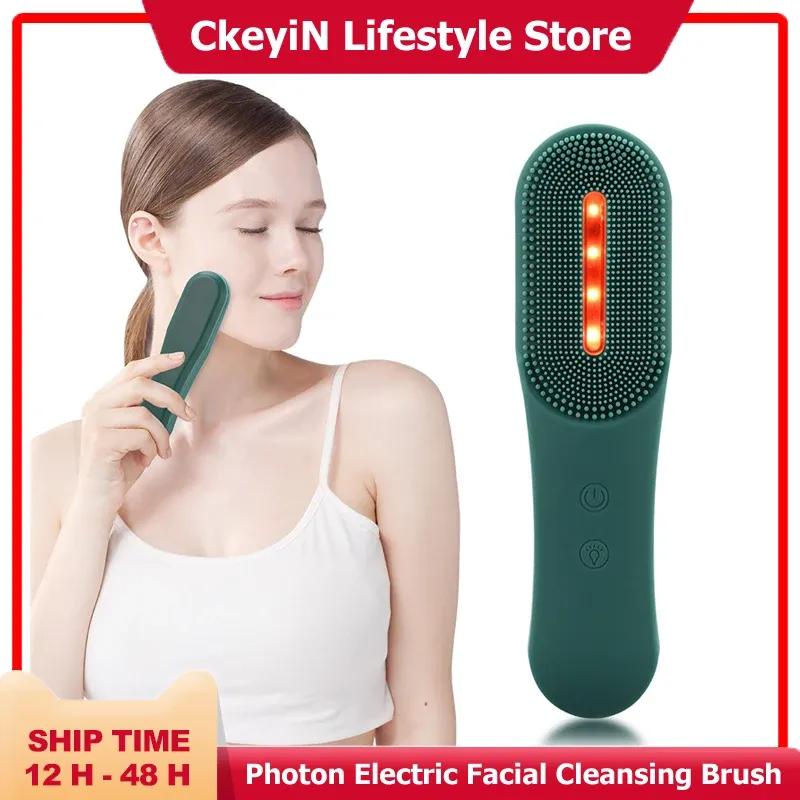 Apparaten Ckeyin Led Photon Elektrische gezichtsreinigingsborstel Sonische trillingen Mini Zachte siliconen Draadloze gezichtsborstel Wasmachine Massager