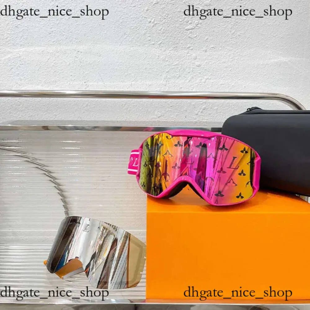 24SS Designer Ski Goggles Skis Solglasögon Professionell topp Hög version Kvalitet Pink Glasögon Blue Double-Layer Fog-Proof Winter Outdoor 421