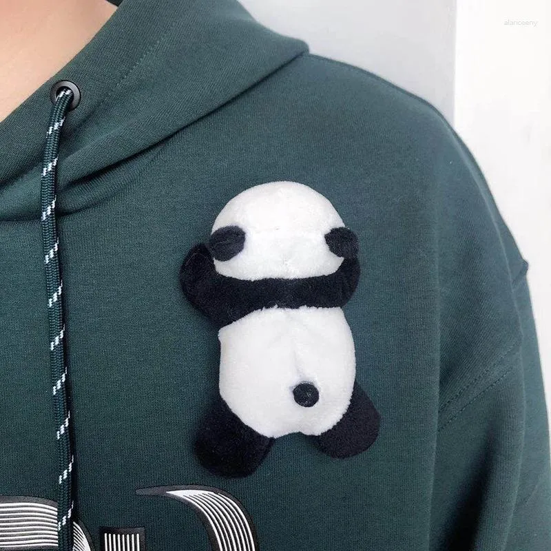 Brooches Little Panda Plush Toy Cartoon Cute Doll Brooch Accessories Schoolbag Clothing Girls Gifts For Women