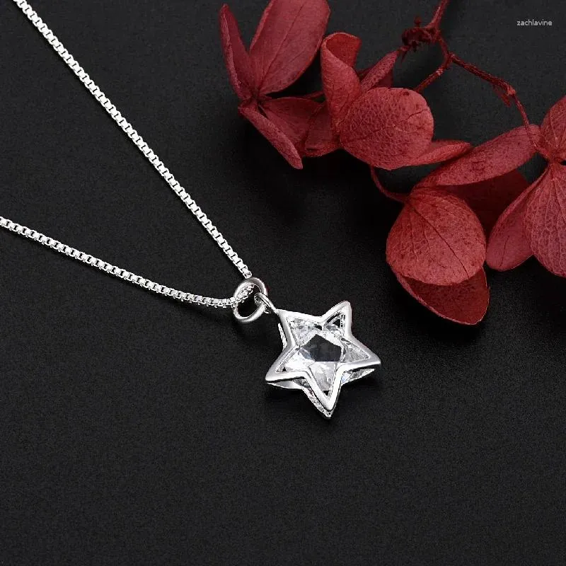 Wisiorki Koreańska moda 925 Sterling Srebrny Pretty Shining Crystal Star Naszyjnik dla kobiet imprezowy akcesoria ślubne Prezenty biżuterii