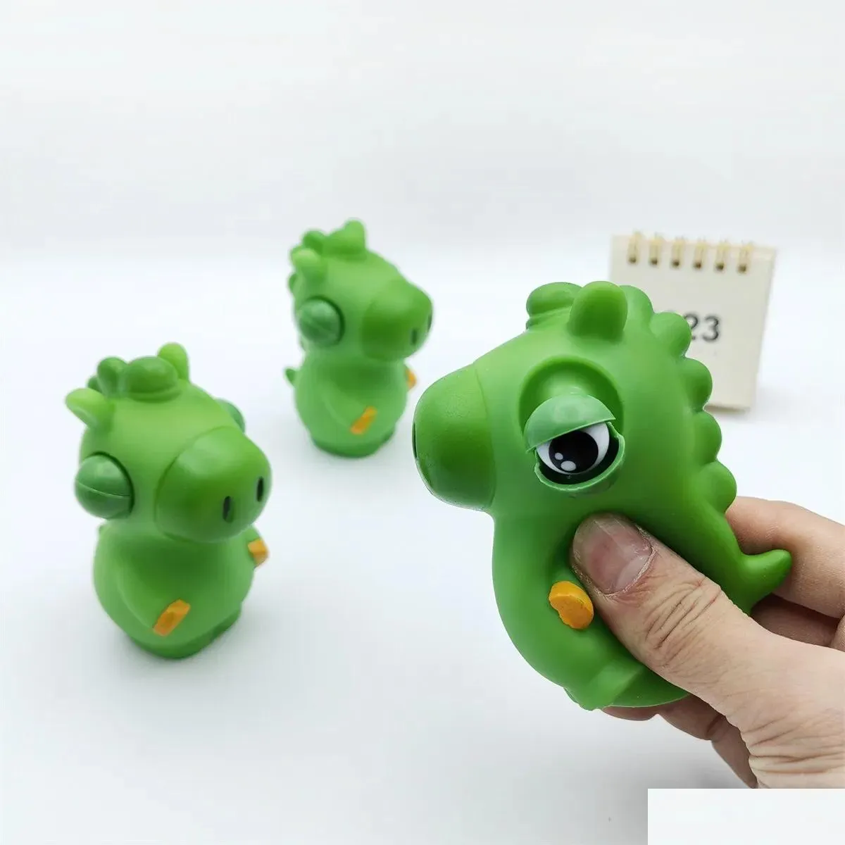 Jouet de décompression Oeil explosif Dragon vert Pinch Jouets Mini Party Favors Goodie Sac Remplisseurs pour garçons filles Drop Livraison Cadeaux Roman Dhx4L