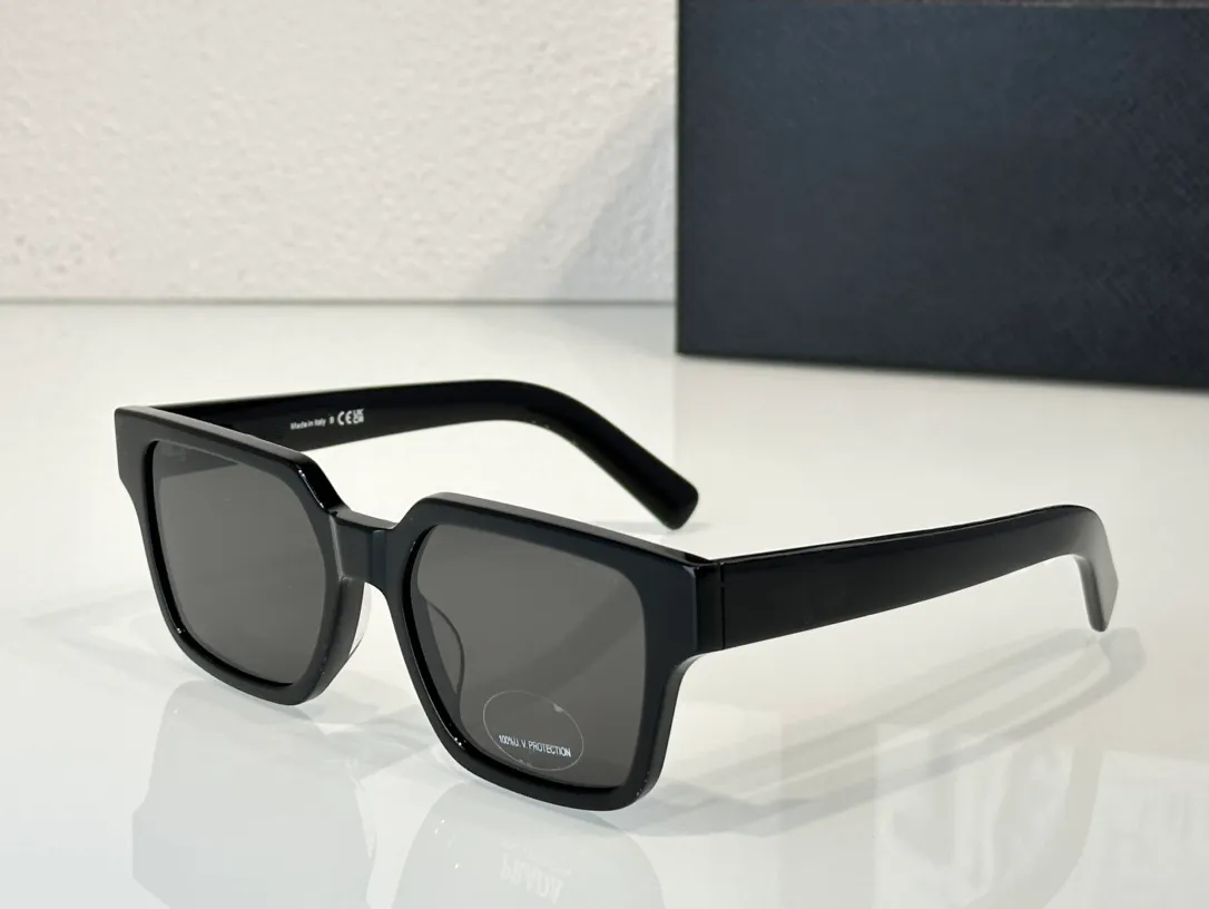 Okulary przeciwsłoneczne 03Z Czarne męskie pełne obręcze Square Black Designer UV Sonnenbrille Sunnies Gafas de Sol Uv400 Oczoce z pudełkiem