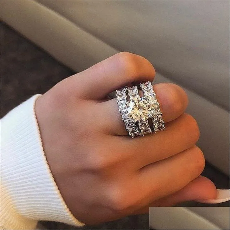 Anéis de casamento Ins Top Venda Impressionante Jóias de Luxo 925 Sterling Sier Princesa Corte Branco Topázio Cz Diamond Stack Eternidade Mulheres Banda R Dhlvd