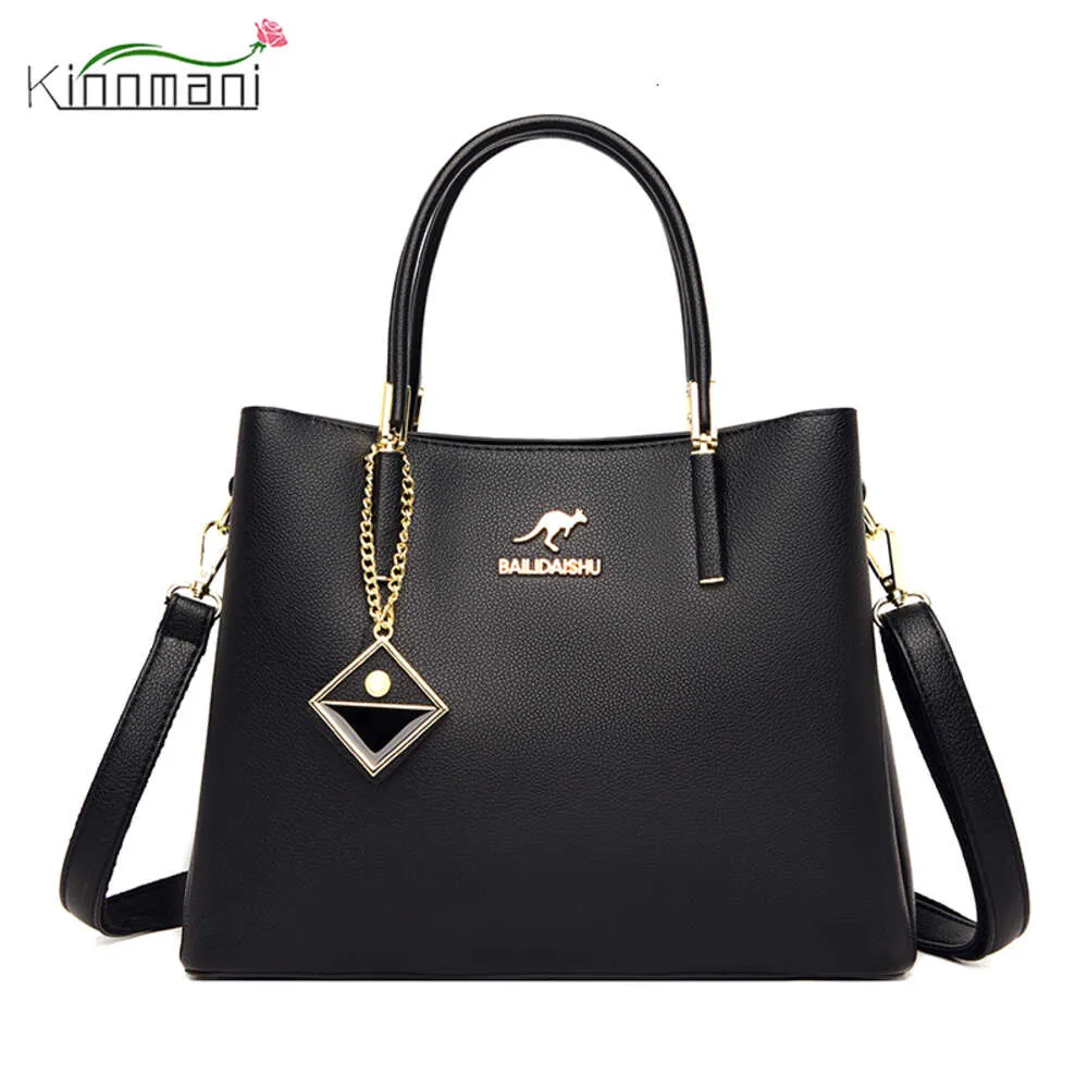 Mulheres de alta qualidade couro do plutônio bolsa ombro casual moda pingente grande capacidade bolsa senhoras designer simples mensageiro sacos