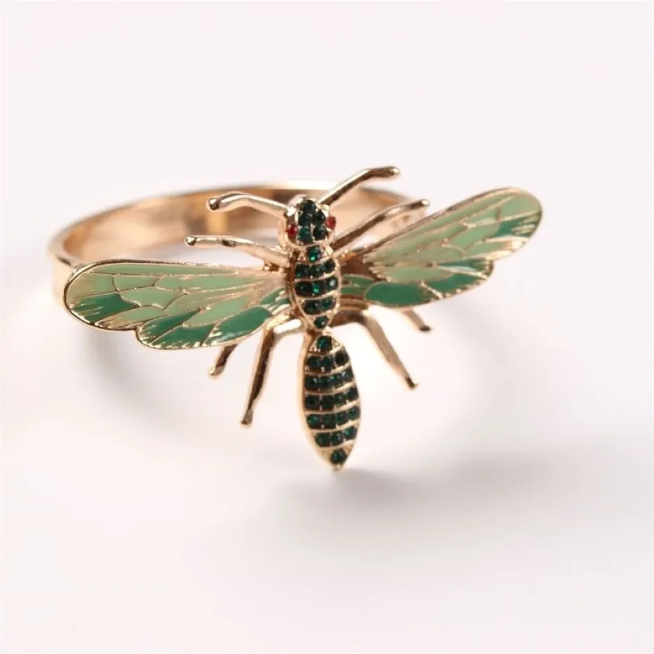 6pcs The new Bee napkin buckle napkin ring alloy green insect dragonfly drip diamond buckle paper towels 201124254p